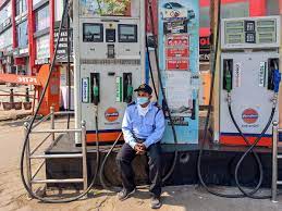 No Need to Panic! Pune Petrol Pumps Are Open for Business: Clearing Up Fuel Rumors